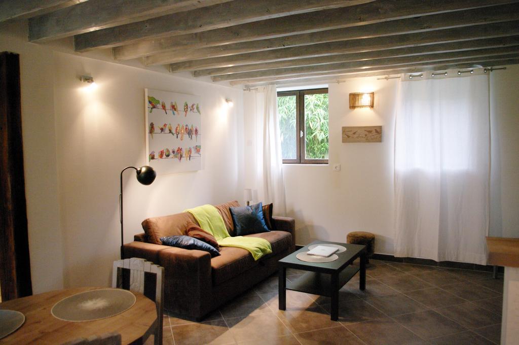 Apartmán Escalebelair Fontenay-les-Briis Pokoj fotografie